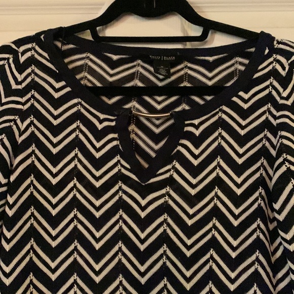 WHBM geometric pattern knit tunic - Picture 4 of 13